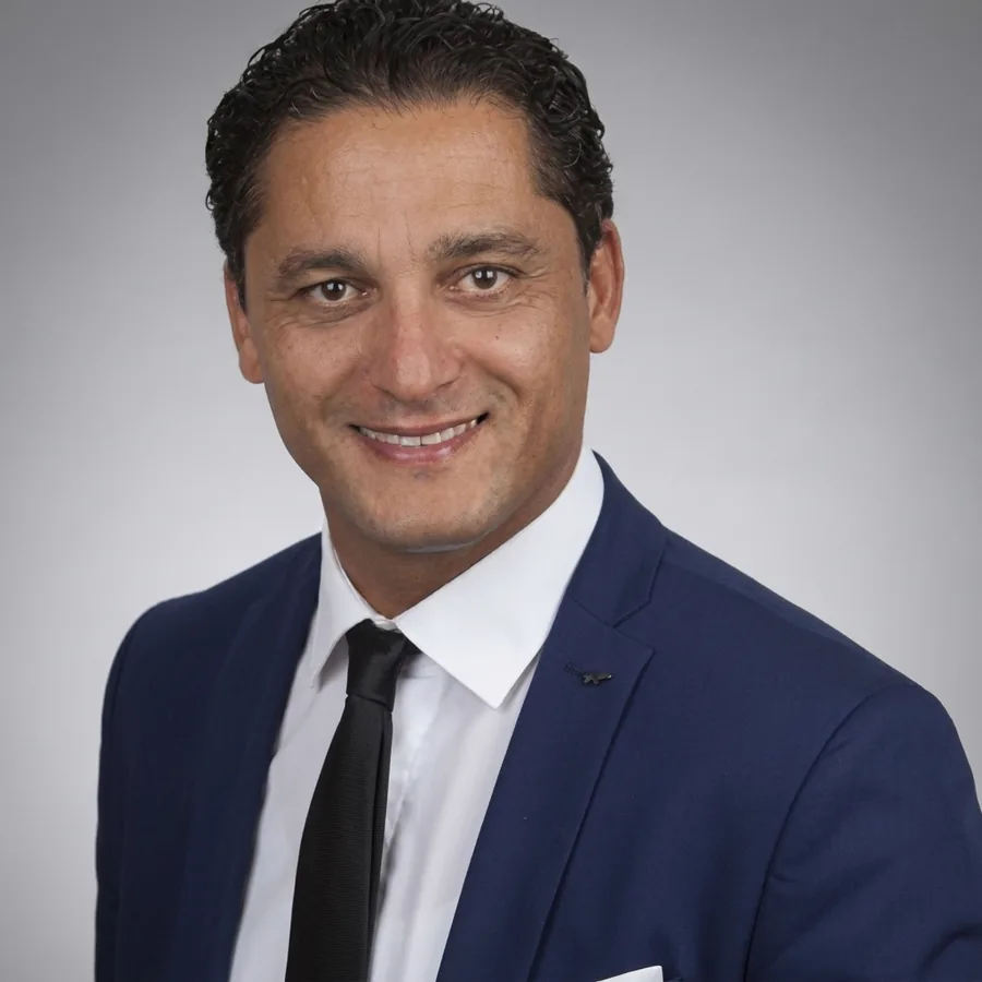 Maître Hatem Ayadi